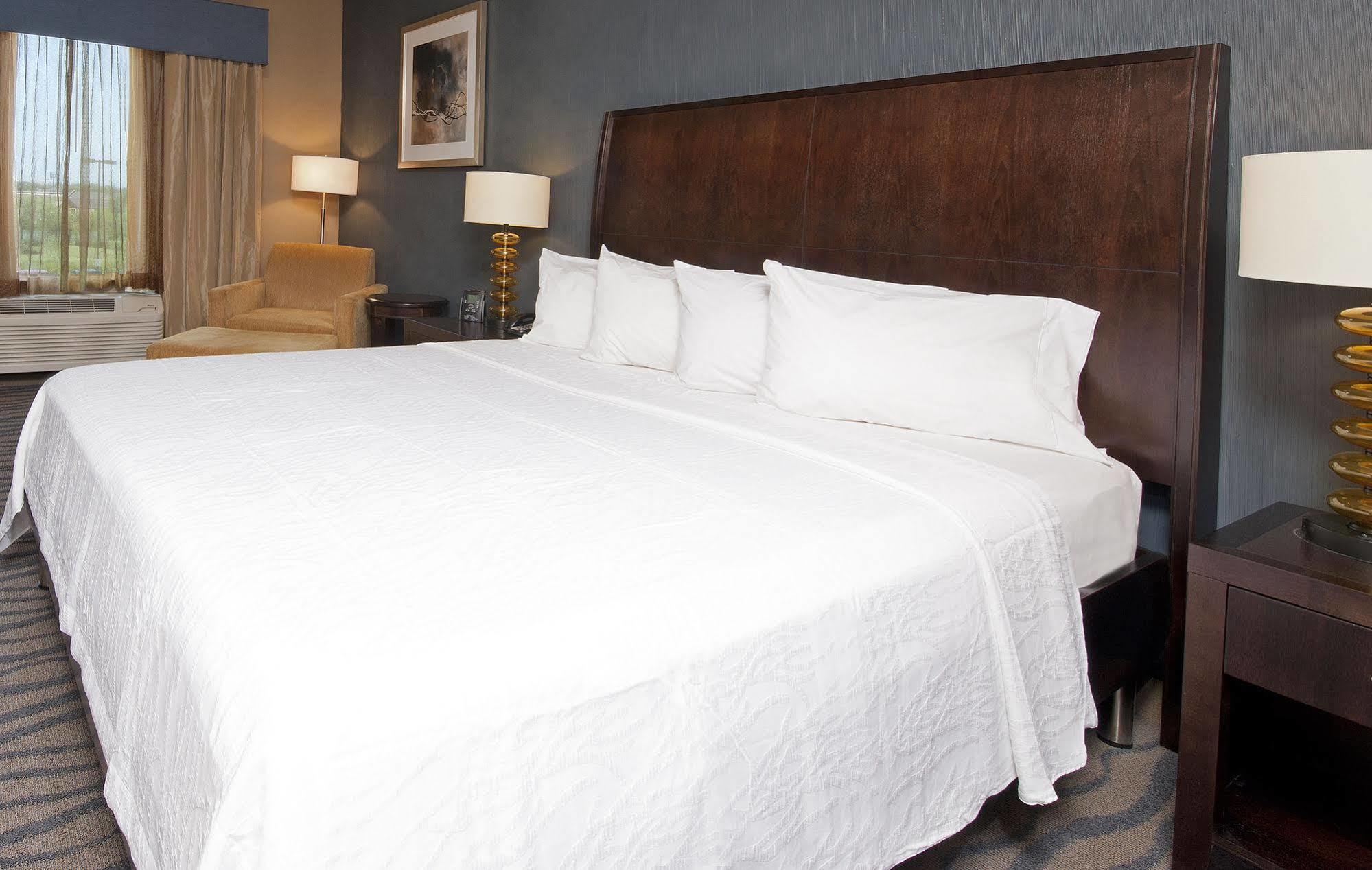 Hilton Garden Inn Ft Worth Alliance Airport Roanoke Exterior foto